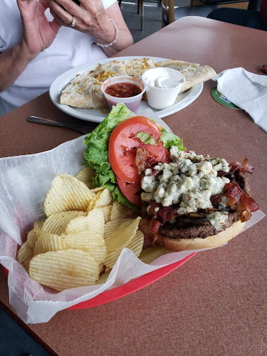 Rivercrest Lighthouse Marina Restaurant and Lounge photo 5